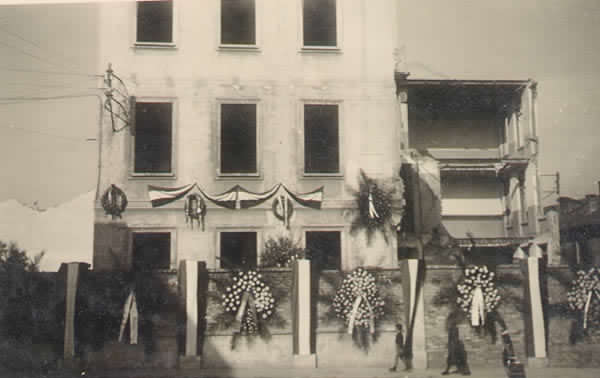 La Scuola Francesco Crispi. 20 Ottobre 1945La Scuola Francesco Crispi dopo il